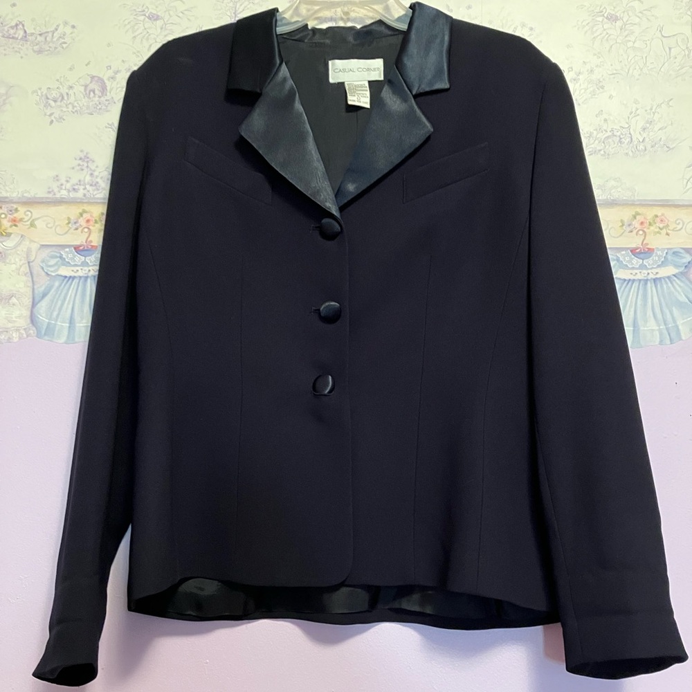 Women's Navy Blazer / Suit Jacket Size 12